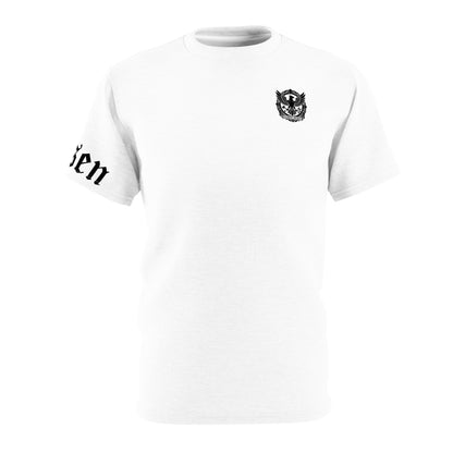 T‑Shirt — Minimal Crest Chest Logo Tee